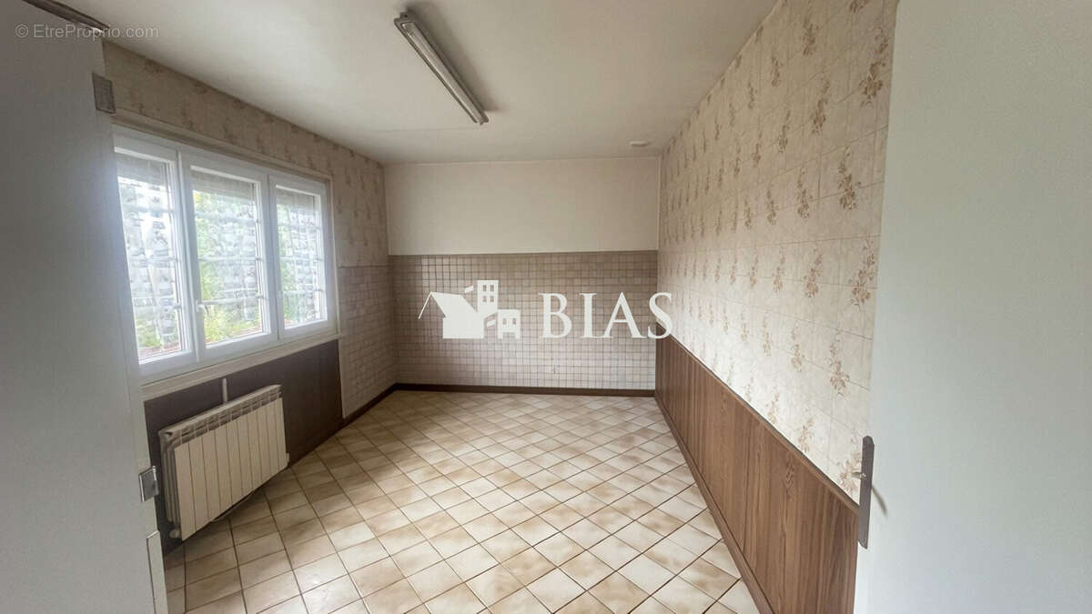 Maison 94 m² à Moyaux  - photo 4