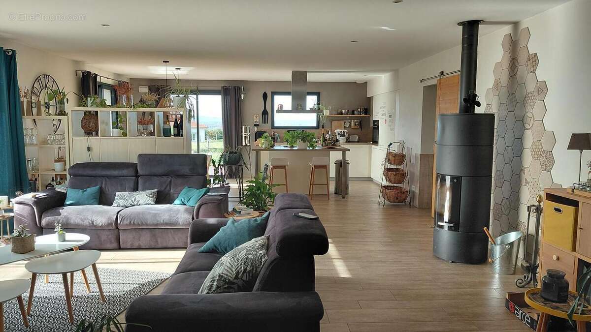 Photo 6 - Maison à CHARLIEU