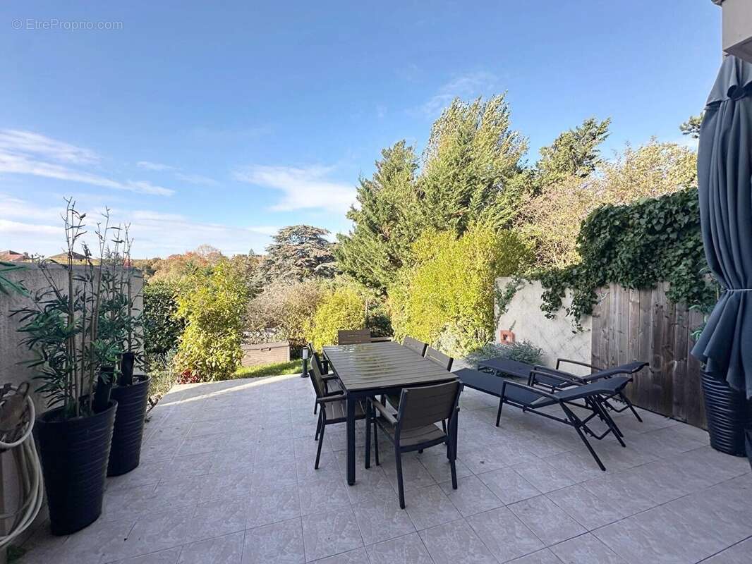 Maison à MONTMORENCY