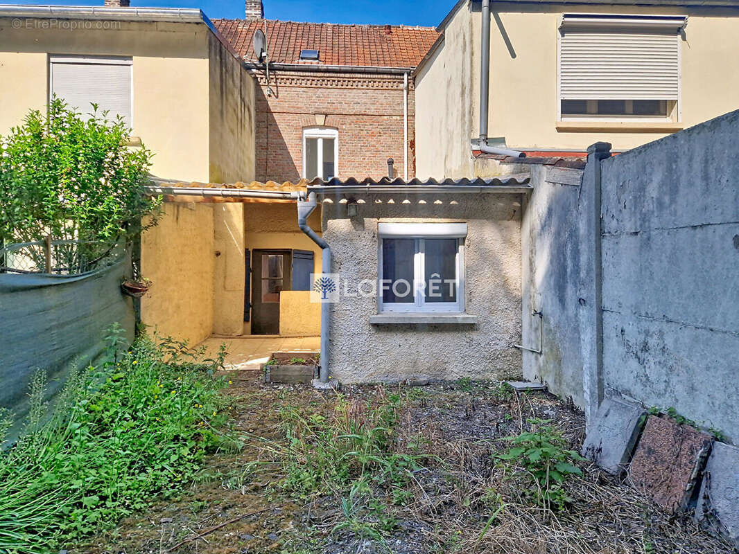 Maison - Saint Maurice - 2 chambres - Jardin - photo 6