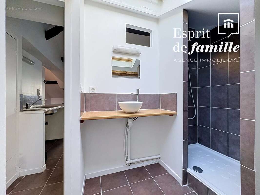 Appartement à LYON-8E