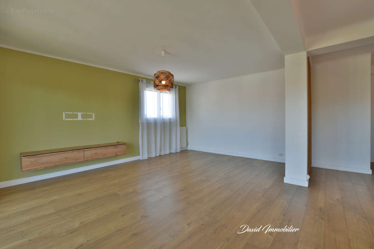 Spacieux f4 de 108 m2 au clos banet - perpignan - photo 4