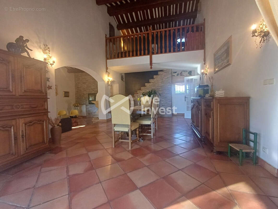 Maison à LA DESTROUSSE