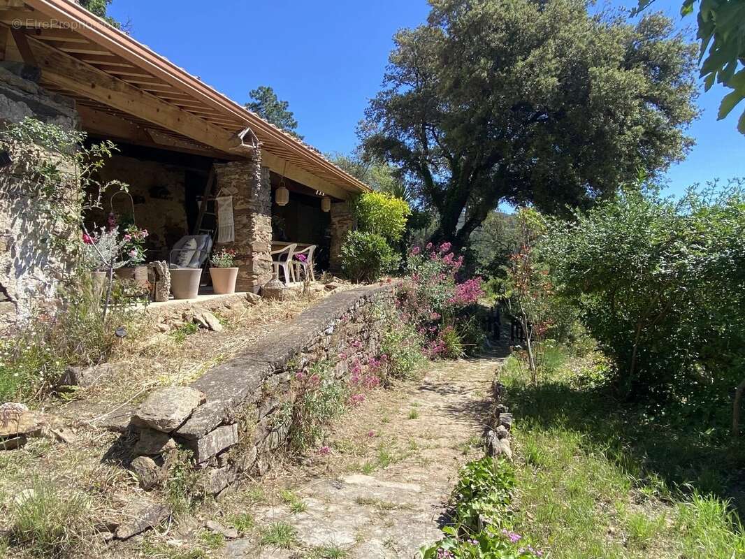 Maison à LA GARDE-FREINET