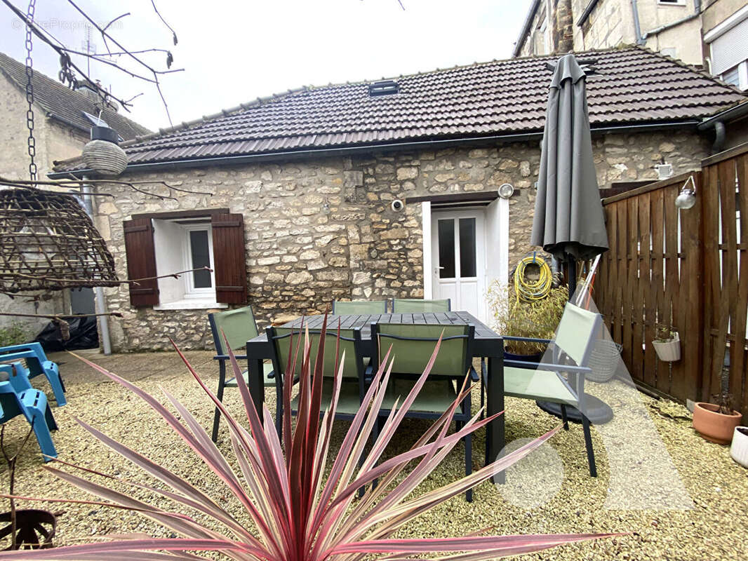 Maison à CREPY-EN-VALOIS