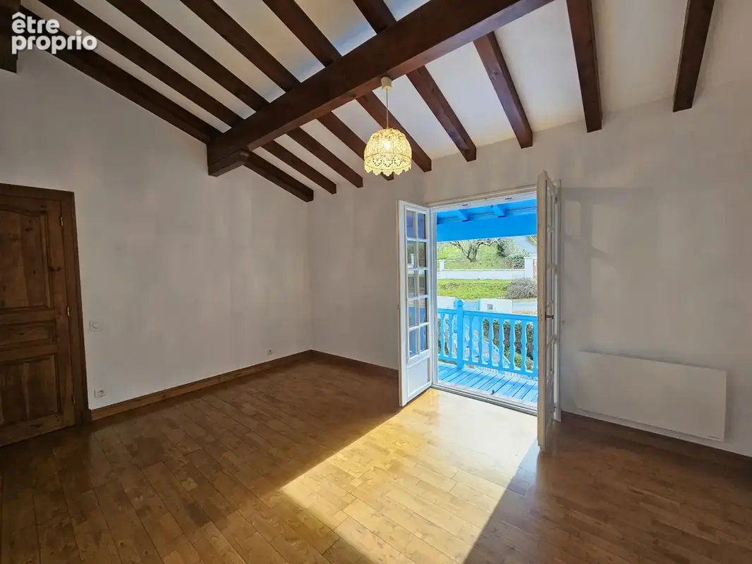 Grande maison proche bourg - photo 9