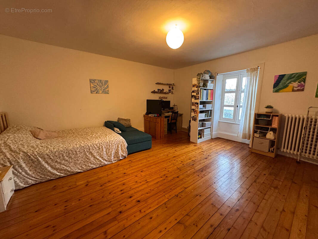 Maison à LONS-LE-SAUNIER