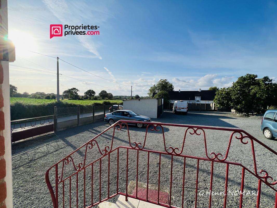 Maison à SAINT-VINCENT-DES-LANDES