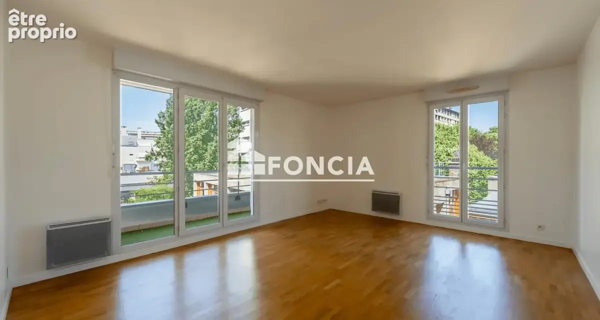 Appartement à PARIS-20E