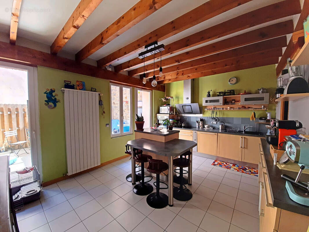 Appartement Saint Chamond 6 pièce(s) 162 m2 - photo 5