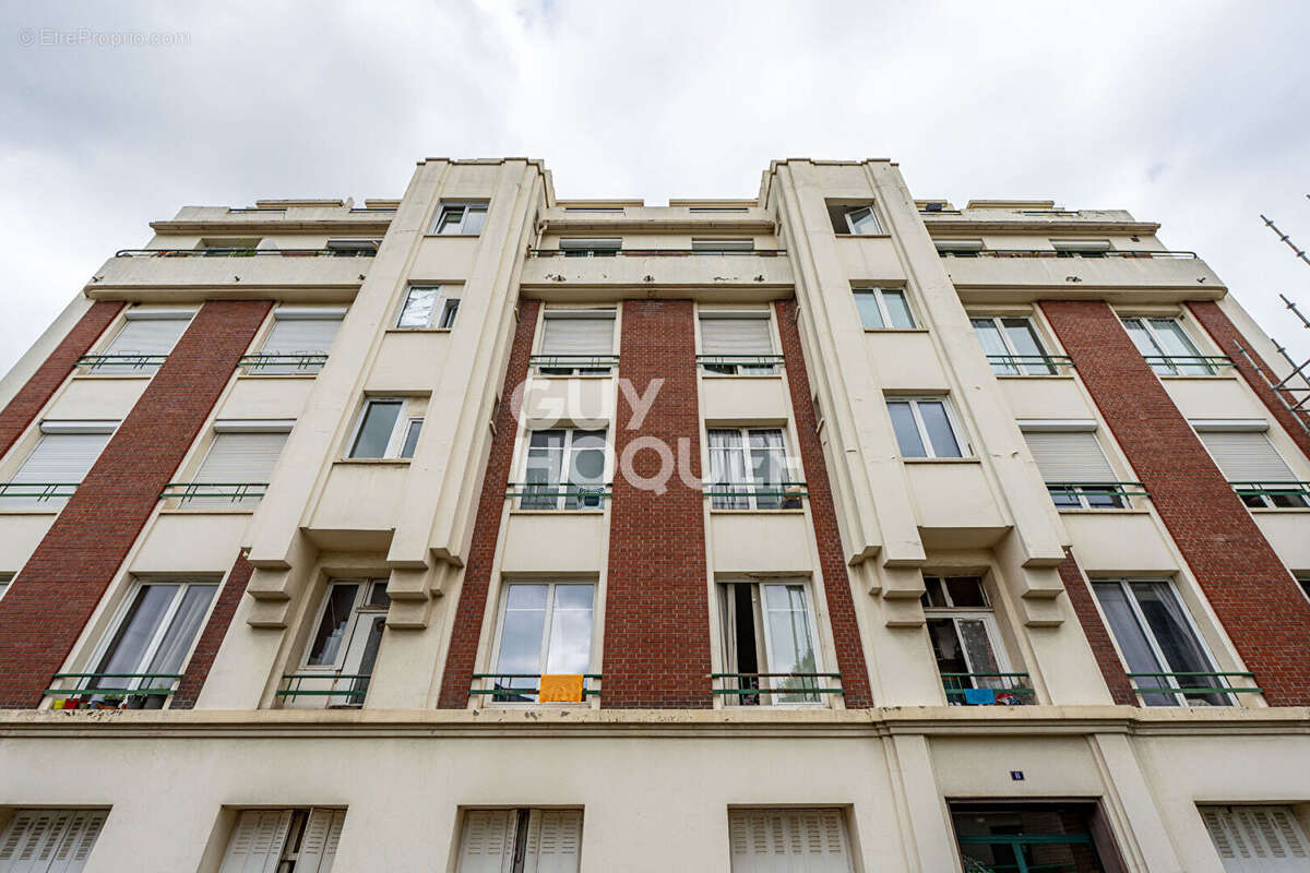Appartement à ASNIERES-SUR-SEINE