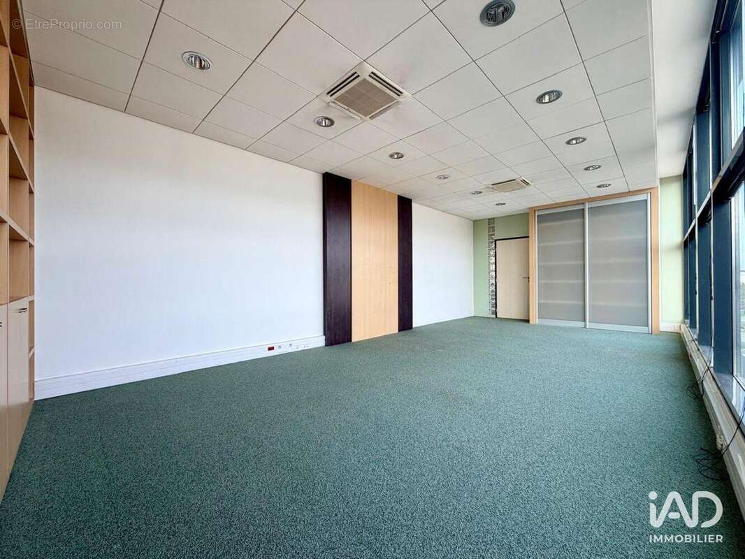 Photo 6 - Commerce à REIMS