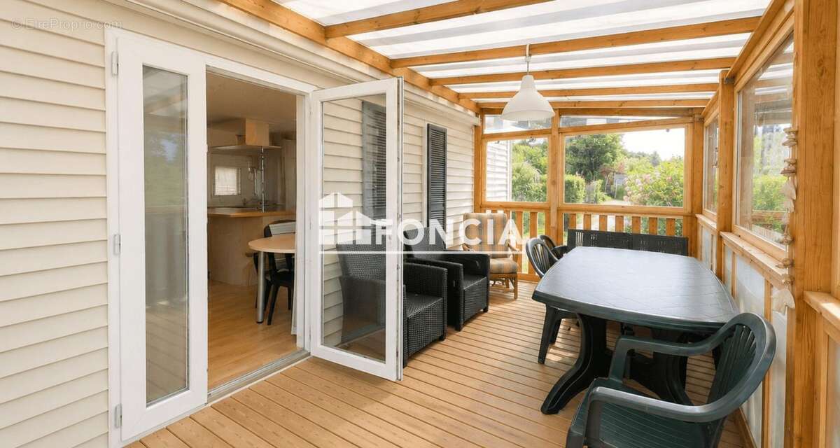 Mobil home sur parcelle 150m2 - domaine avec piscine et accueil - grimaud - photo 3