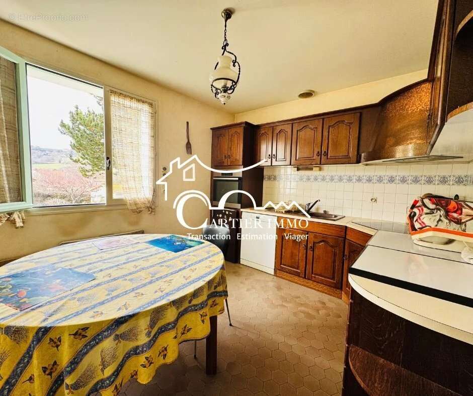 Maison à VALS-PRES-LE-PUY