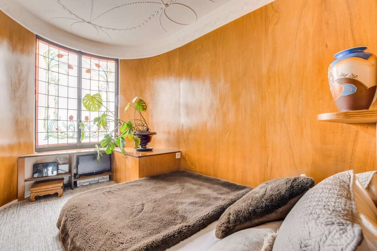 Appartement à PARIS-9E