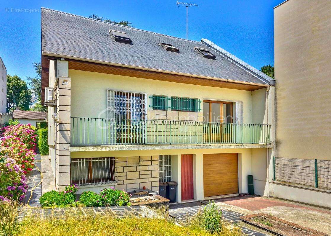 Maison à NOISY-LE-SEC