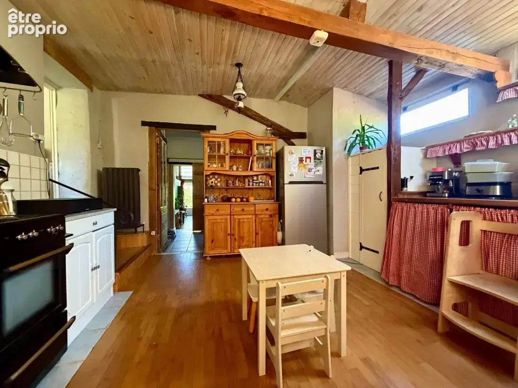 Maison en pierre sur 5 000 m², à 10 minutes de Vergt - photo 3