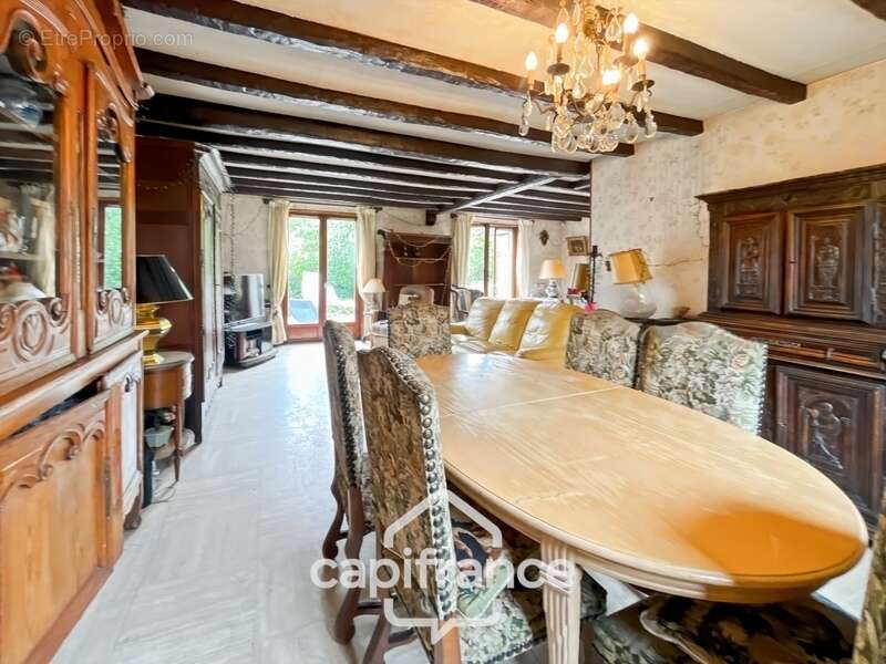 Maison à CHAMPIGNY-SUR-MARNE