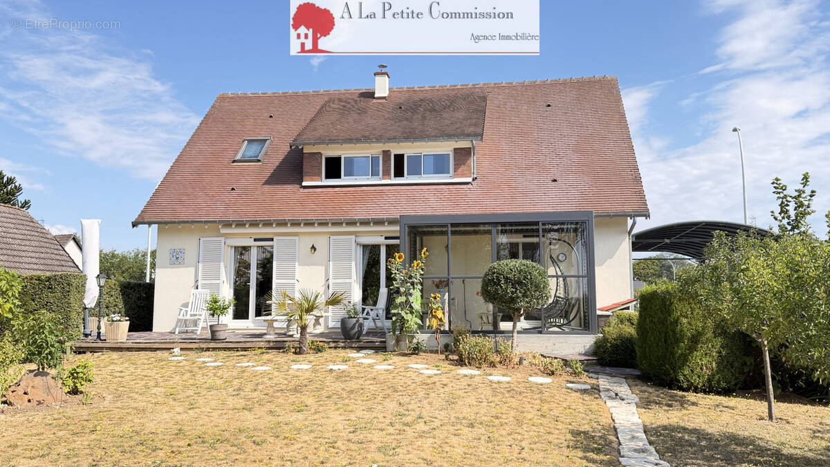 Maison à CHARTRES