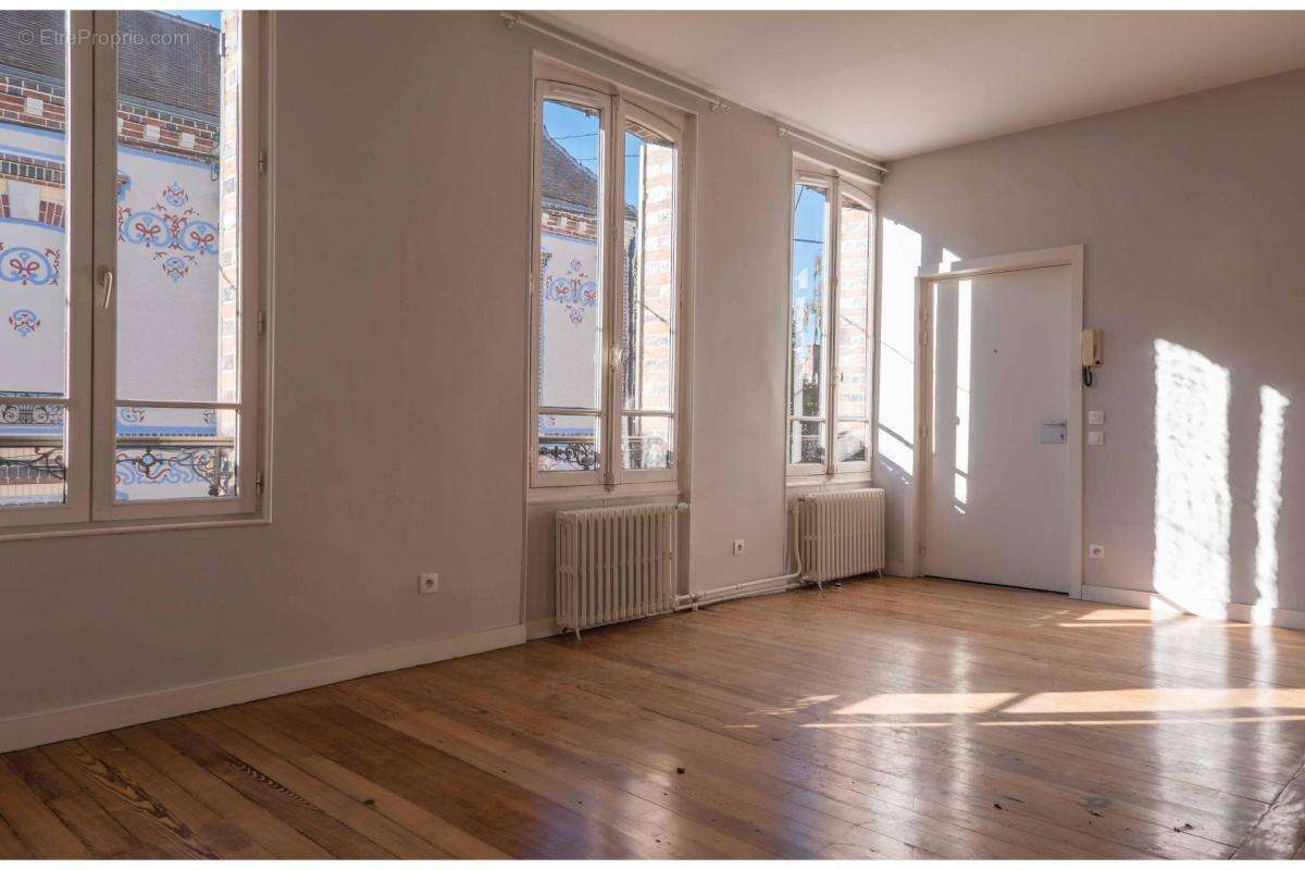 Appartement à SENS