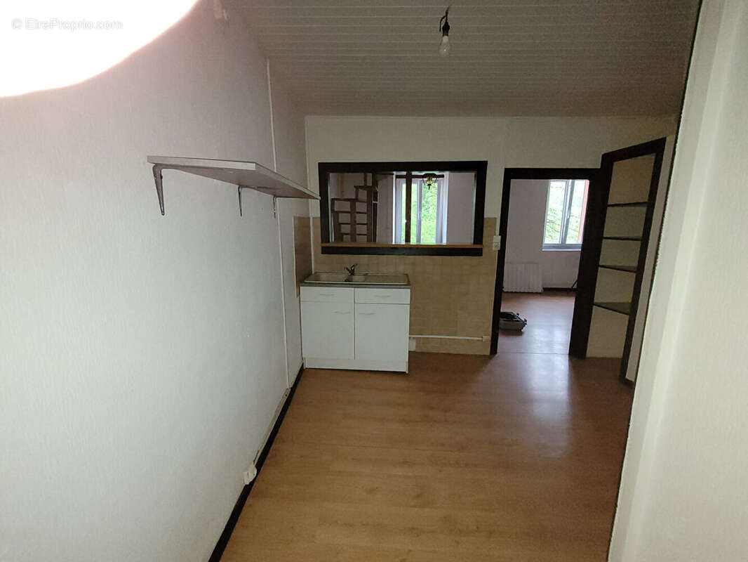 Appartement à TENAY