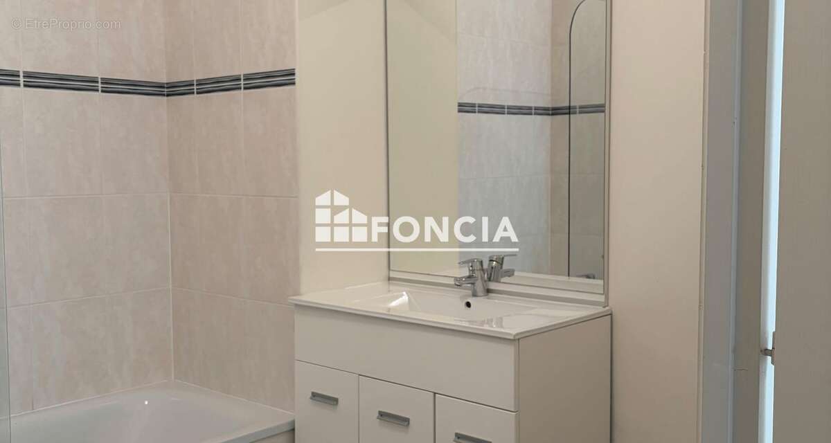 Seynod – Quartier Périaz - Appartement T3 - photo 10