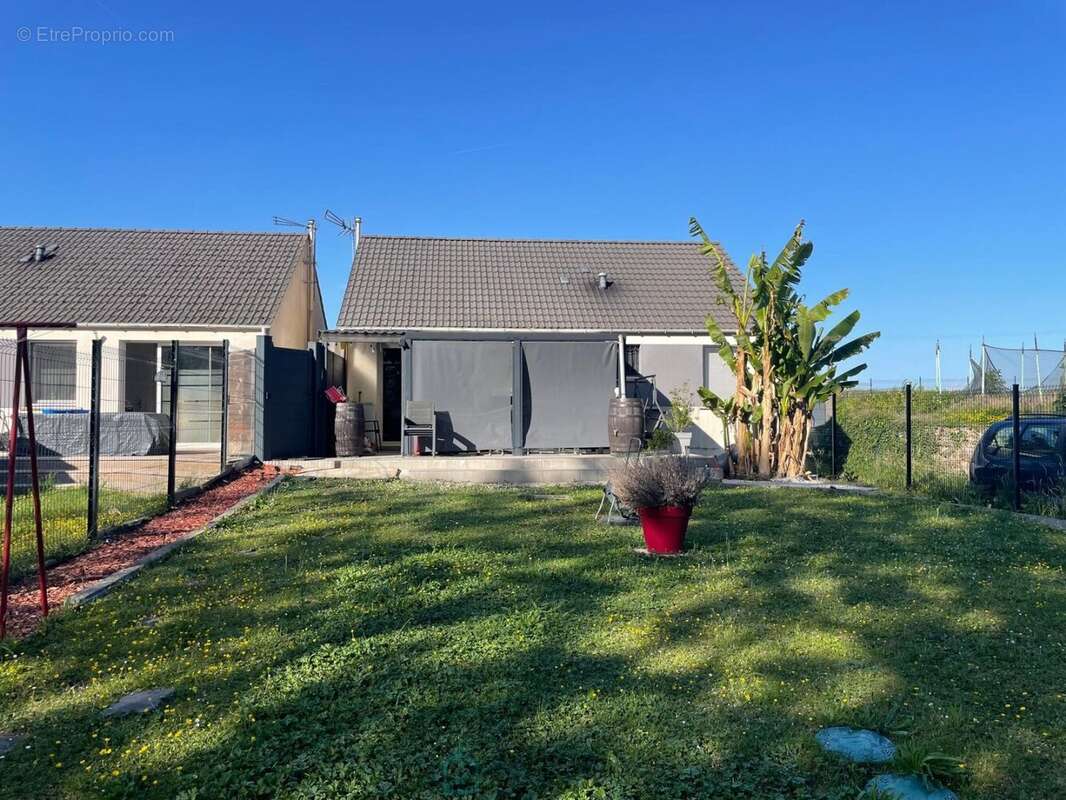 Maison de type T4 de 74m² située à GIREMOUTIERS - photo 13
