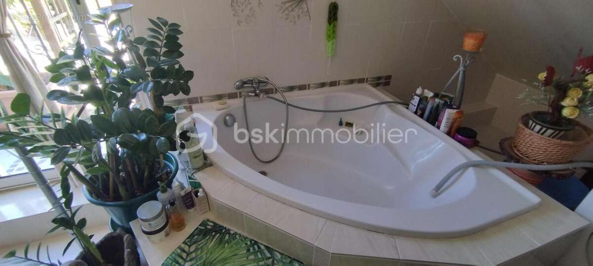 Maison à SAINT-DENIS