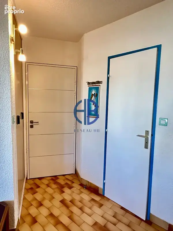 Studio cabine avec parking et piscine - Secteur Falaises - photo 9