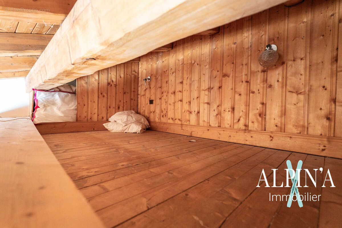 Maison à LA PERRIERE