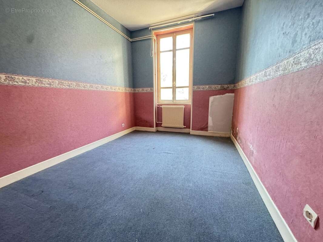 Appartement 111 m² à Montlucon  - photo 8