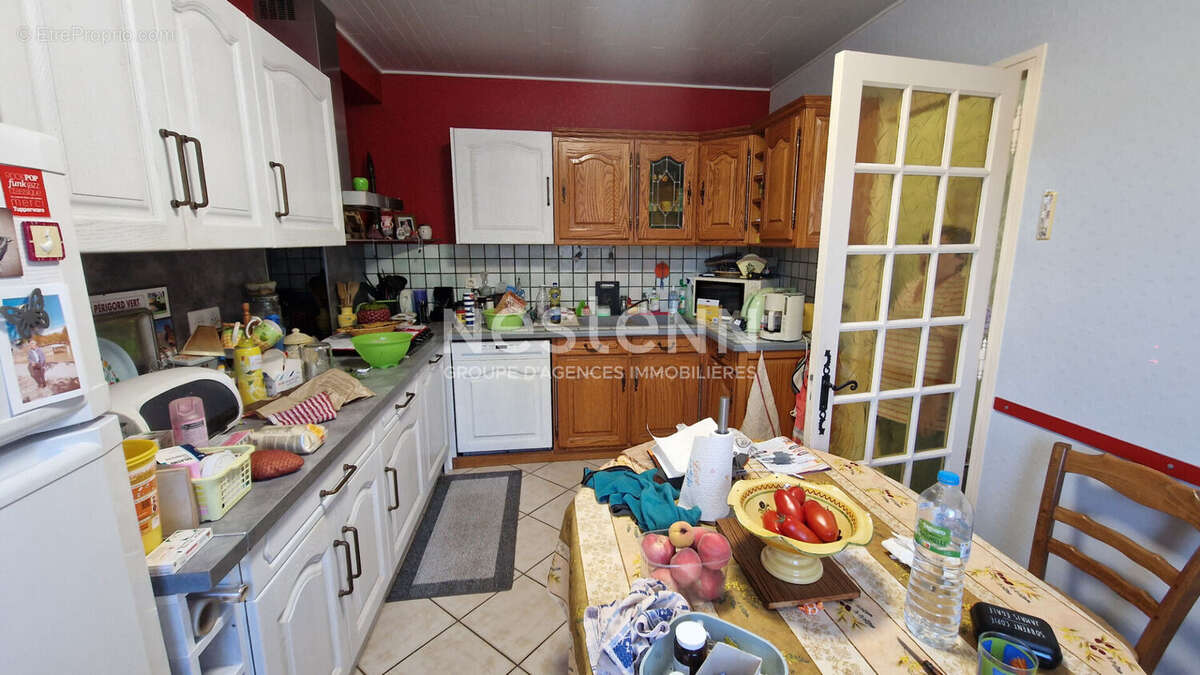 Maison à SAINT-SAUD-LACOUSSIERE