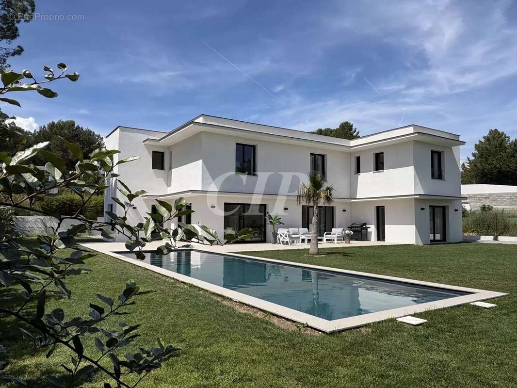 Maison à AIX-EN-PROVENCE
