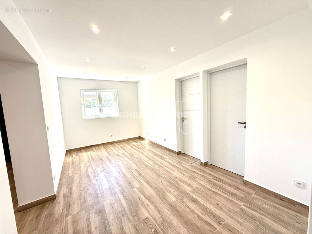 Maison à PORT-DE-BOUC