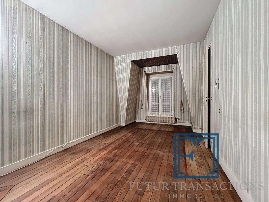 Appartement à PARIS-12E