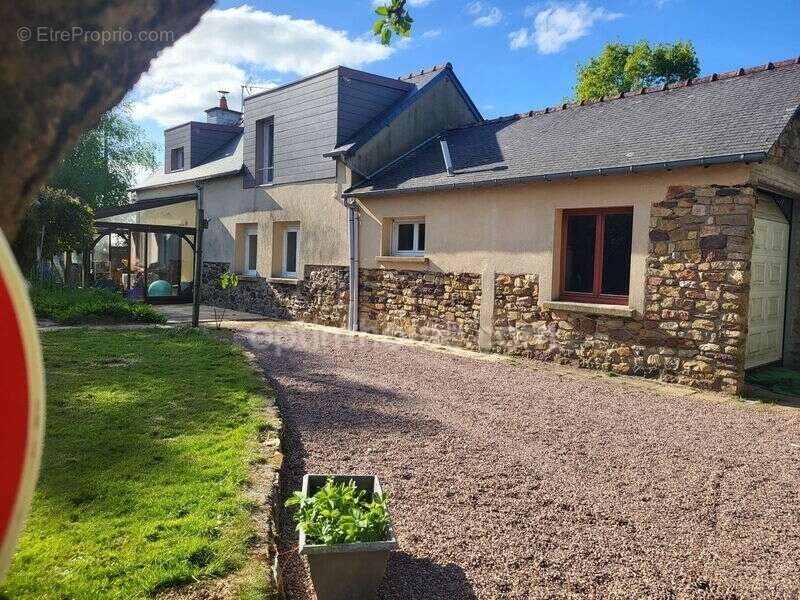 Maison à IFFENDIC
