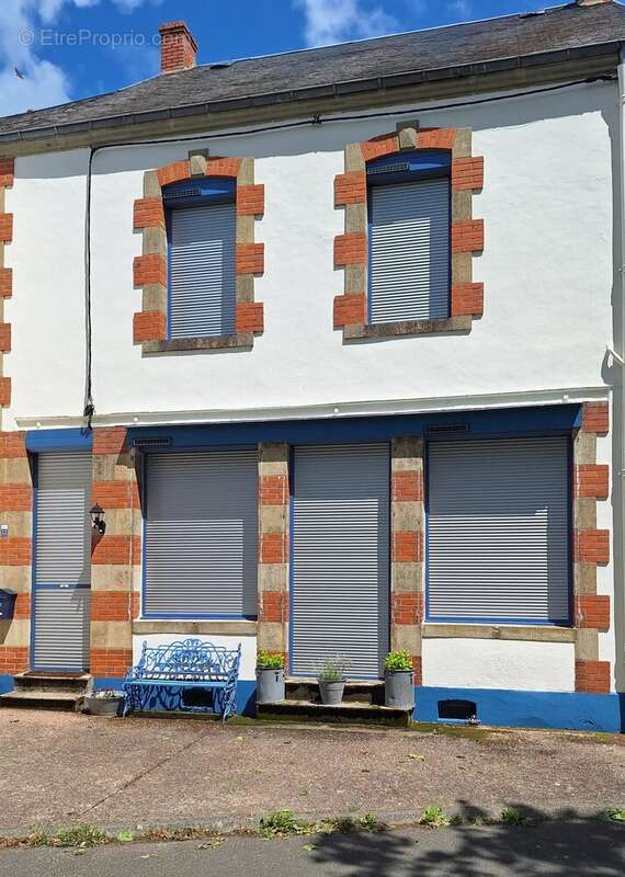 Maison avec jardin et garage à St. Maurice près Pionsat - photo 37