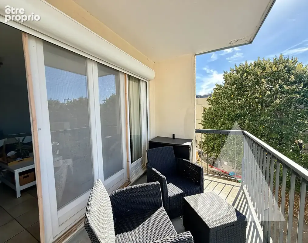 Appartement Saint Andre Les Vergers 2 pièce(s) 53.91 m2  balcon - photo 4