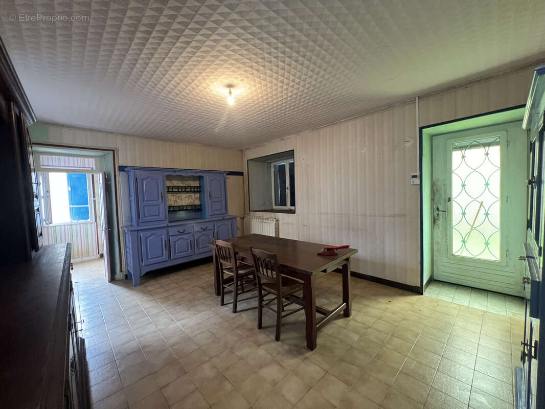 Maison à SAINTE-SEVERE-SUR-INDRE