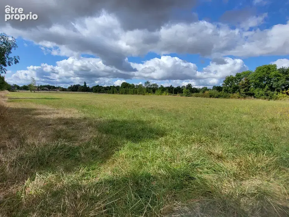 Terrain à AUMAGNE