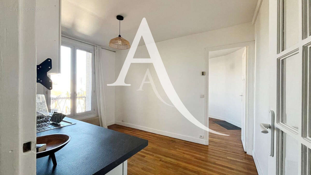 Appartement à NANTERRE