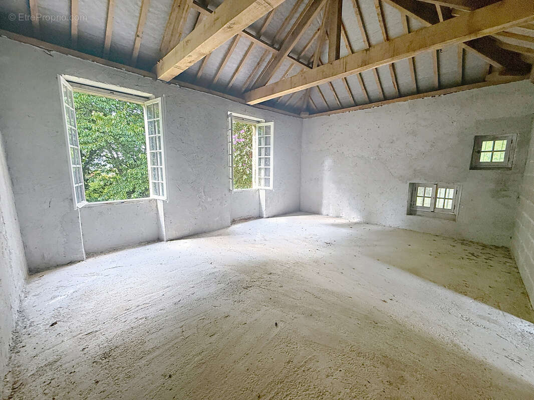 Maison à CHENEDOLLE