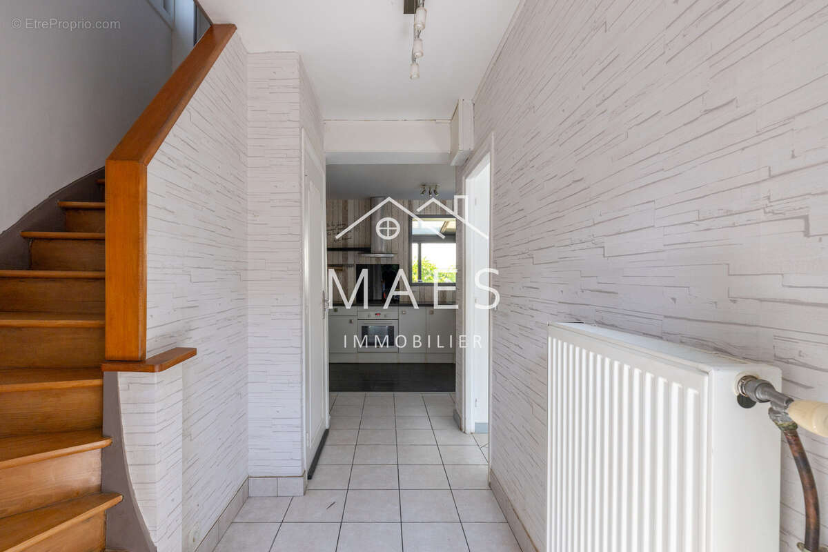 Agréable maison semi plain-pied 4 chambres, jardin, garage - photo 13
