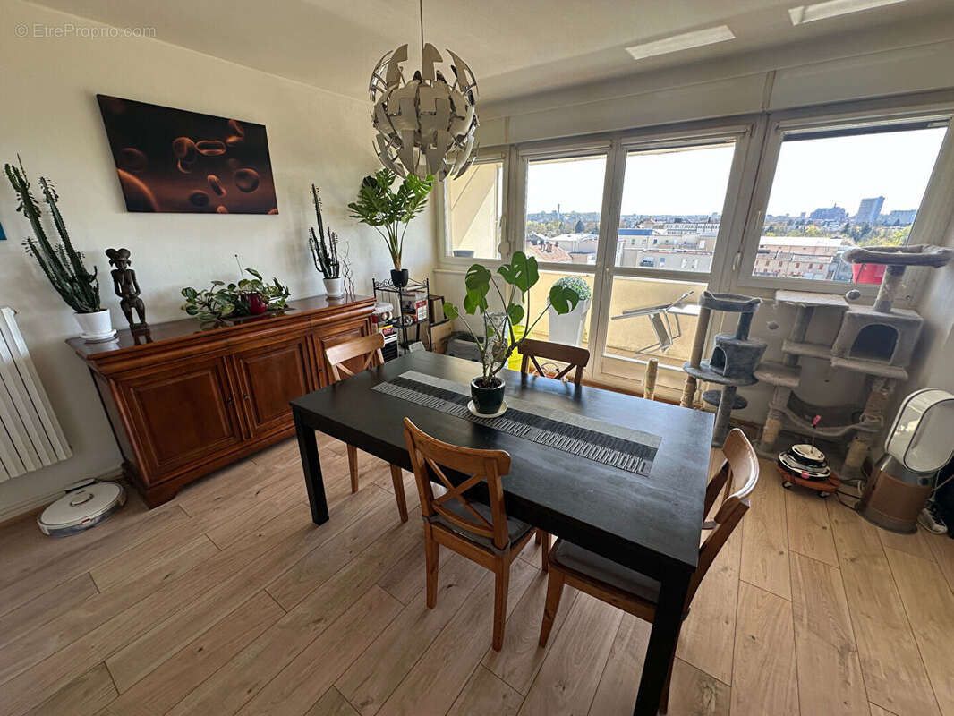 Appartement à METZ