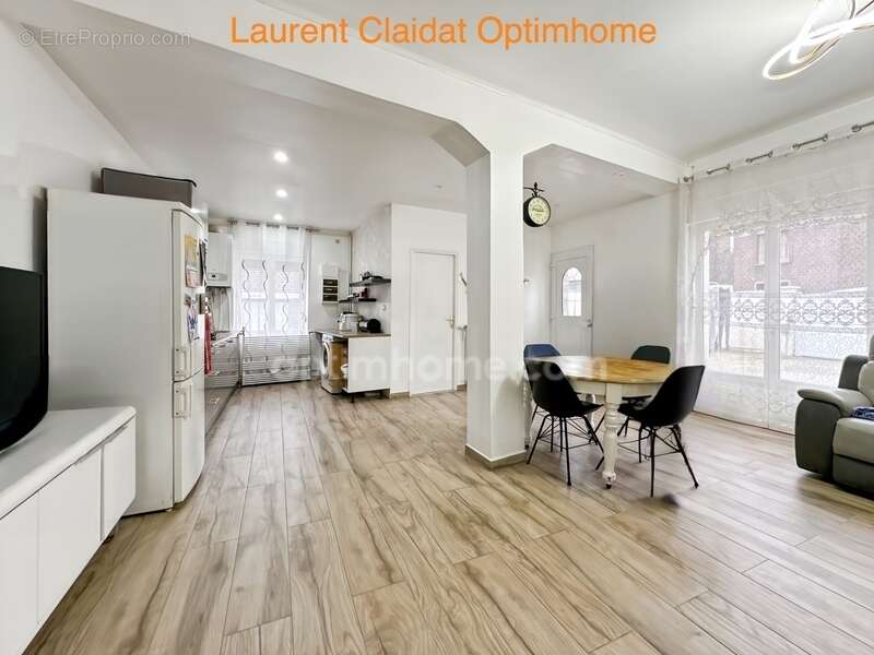 Maison à SAINT-QUENTIN