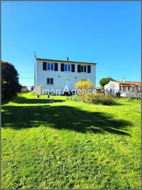 Maison à ECOYEUX