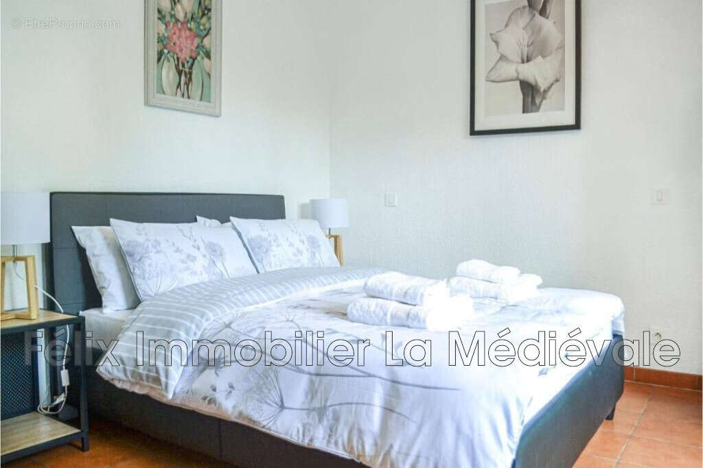 Maison 185 m² à Vitrac  - photo 6