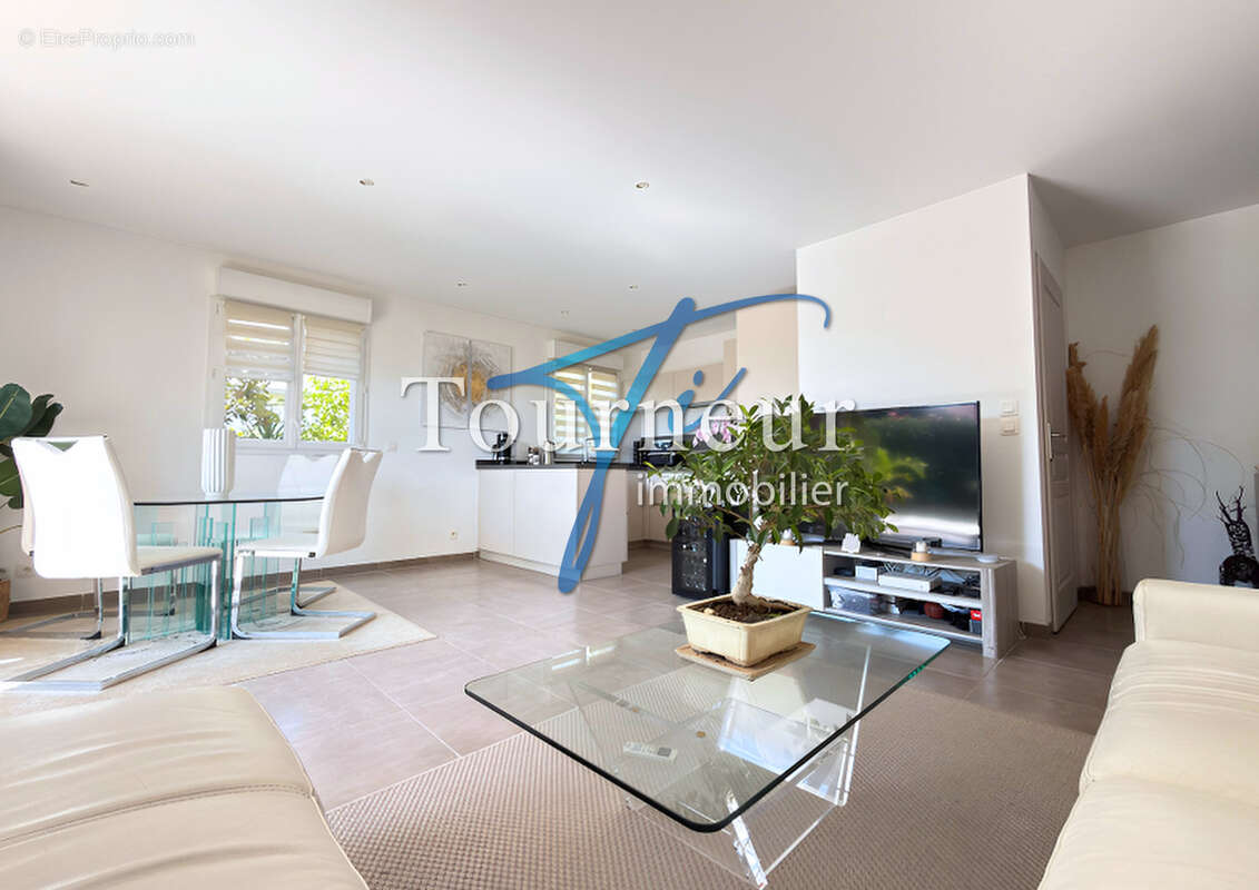 Appartement à SANARY-SUR-MER