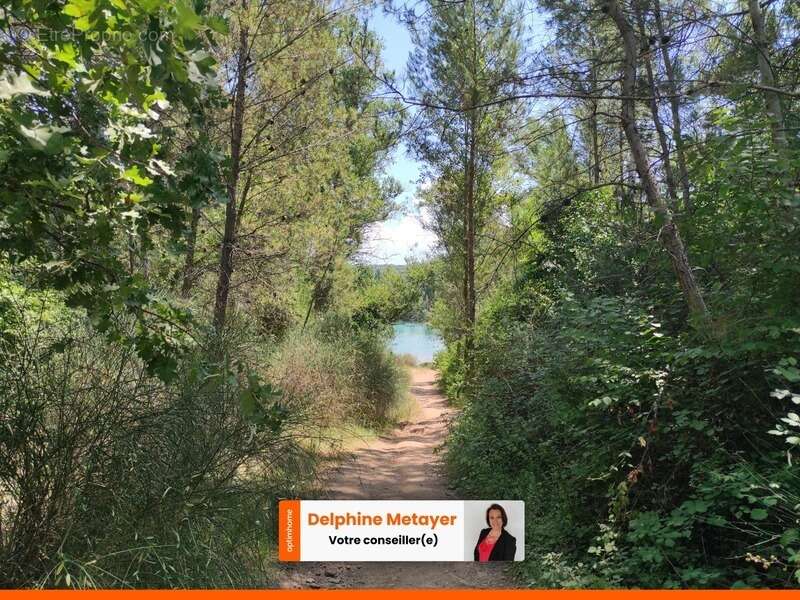 Appartement à VINS-SUR-CARAMY