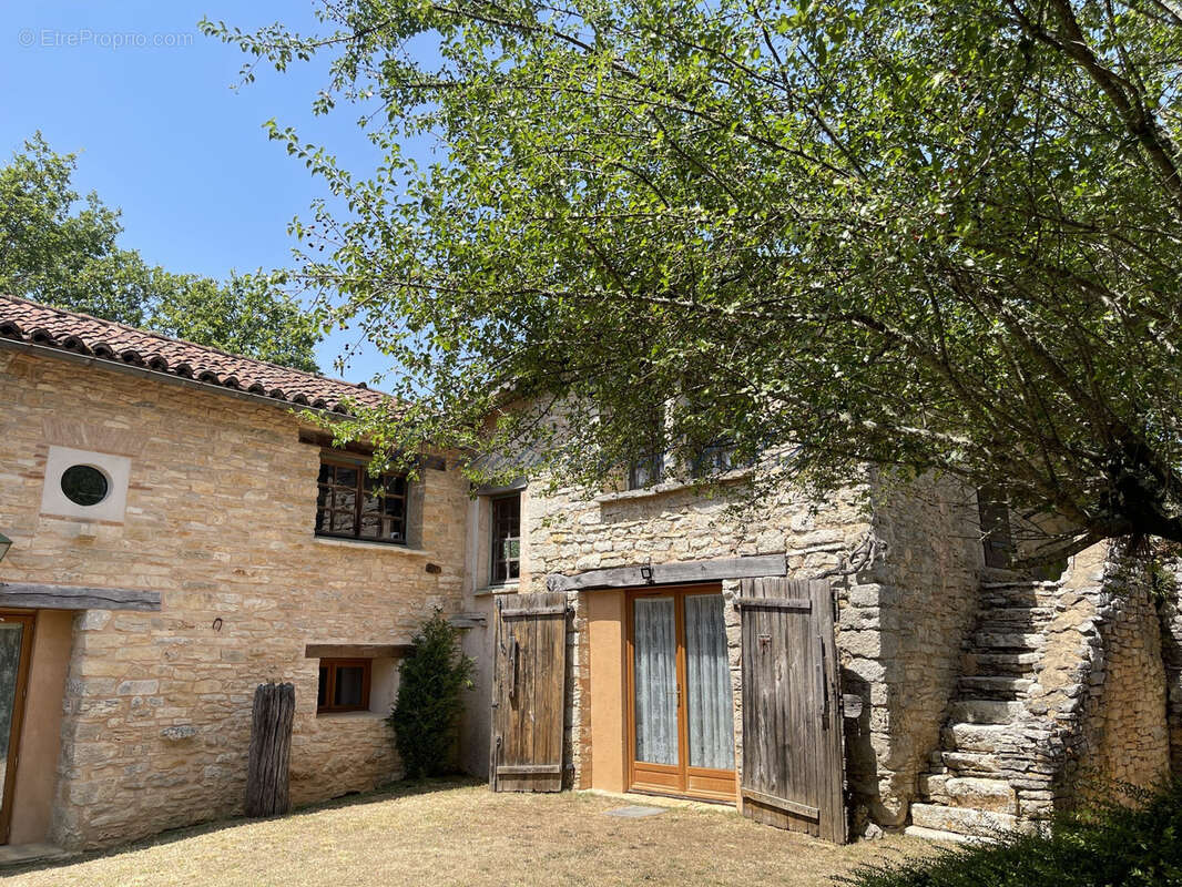Maison à BROUCHAUD
